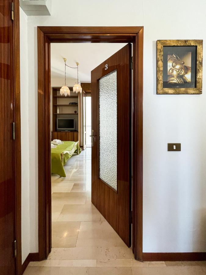 Hotel Casa Gramsci - Affitti Brevi Italia Modena Exteriér fotografie