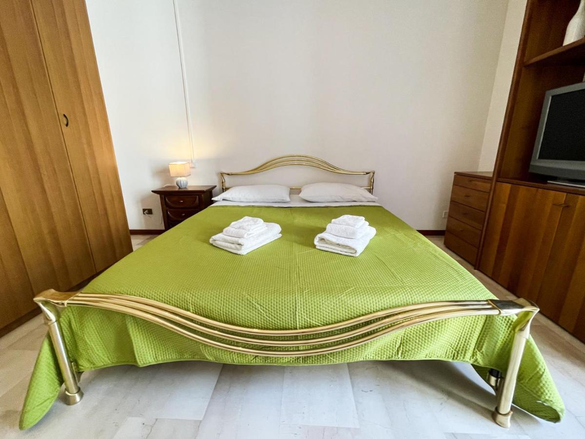 Hotel Casa Gramsci - Affitti Brevi Italia Modena Exteriér fotografie