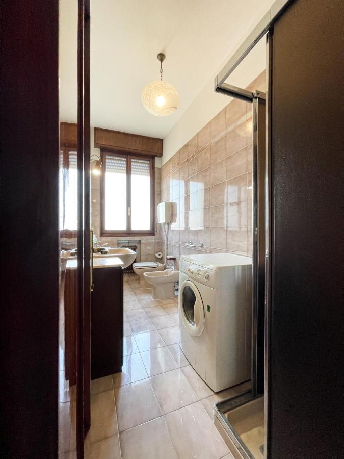 Hotel Casa Gramsci - Affitti Brevi Italia Modena Exteriér fotografie